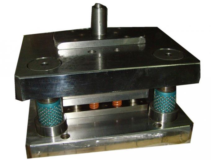 Matrici di stampaggio automobilistiche della guarnizione semplice che formano soppressione del piatto dell'acciaio inossidabile 1