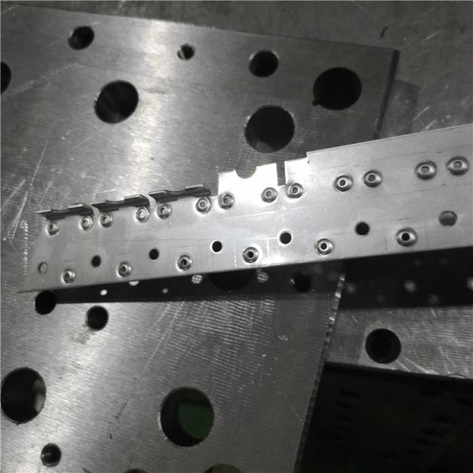 Placcaggio del metallo carburato di precisione che timbra tolleranza di 0.05mm 0