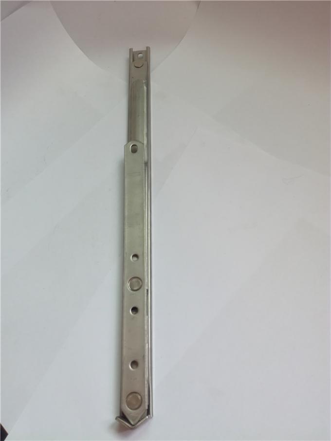 Le staffe di supporto laminate a freddo dello scaffale, acciaio inossidabile inquadra la parte di timbratura di piastra metallica 0