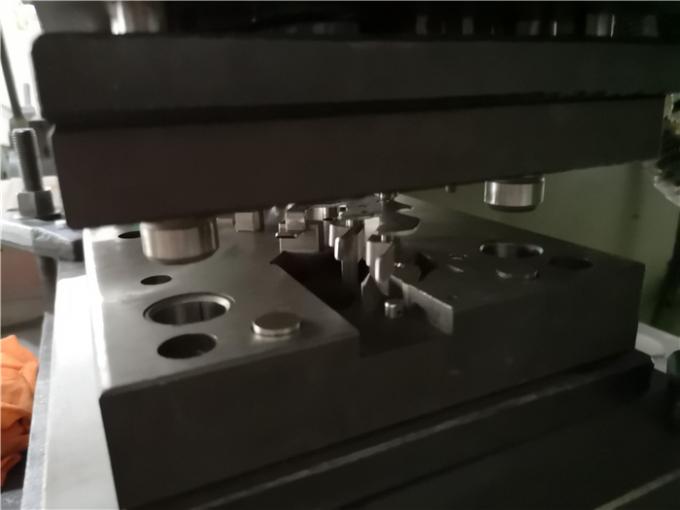Il metallo durevole che timbra d'acciaio laminato a freddo prodotti matrice di stampaggio spessore di 2mm 0