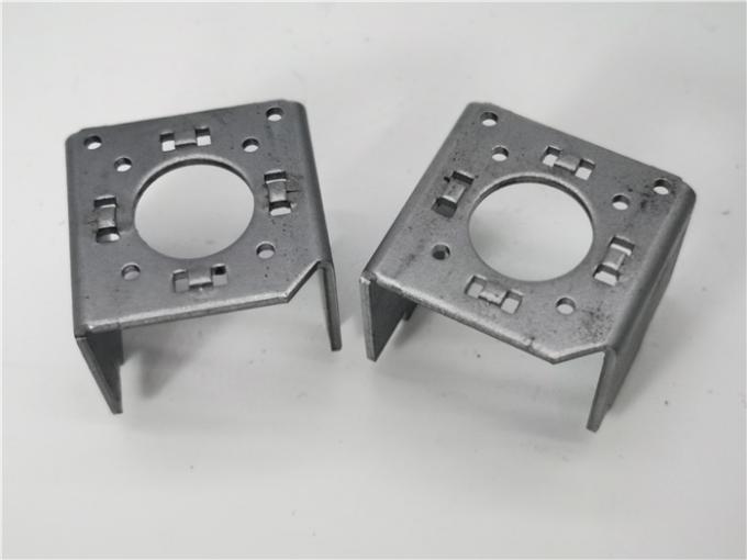 Relè di contatto elettrico a pressione Parti stampate in metallo, punzonatura in metallo 1