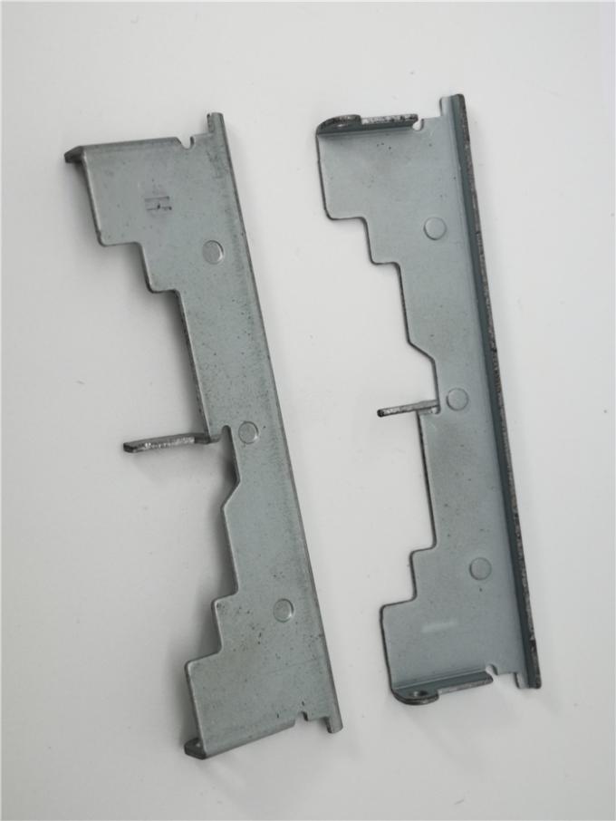 Lamiera sottile del piatto del supporto che timbra l'acciaio inossidabile rivestito Chrome della polvere di montaggio delle parti 0