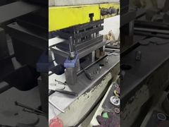 Fermate di auto di stampaggio progressivo (2)